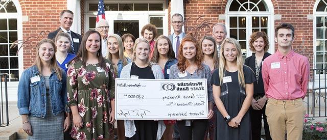 Waukesha State Bank 2018 scholarship winners